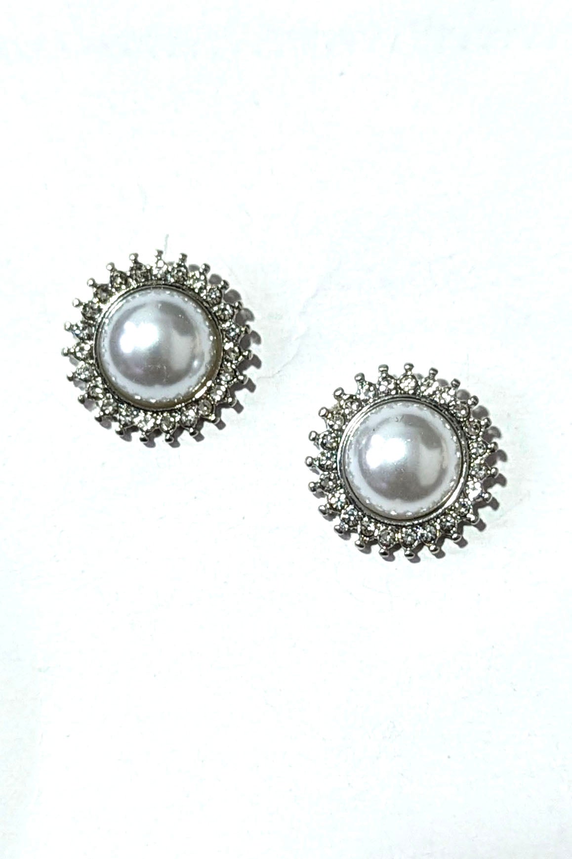 Silver Pearl Circular Studs